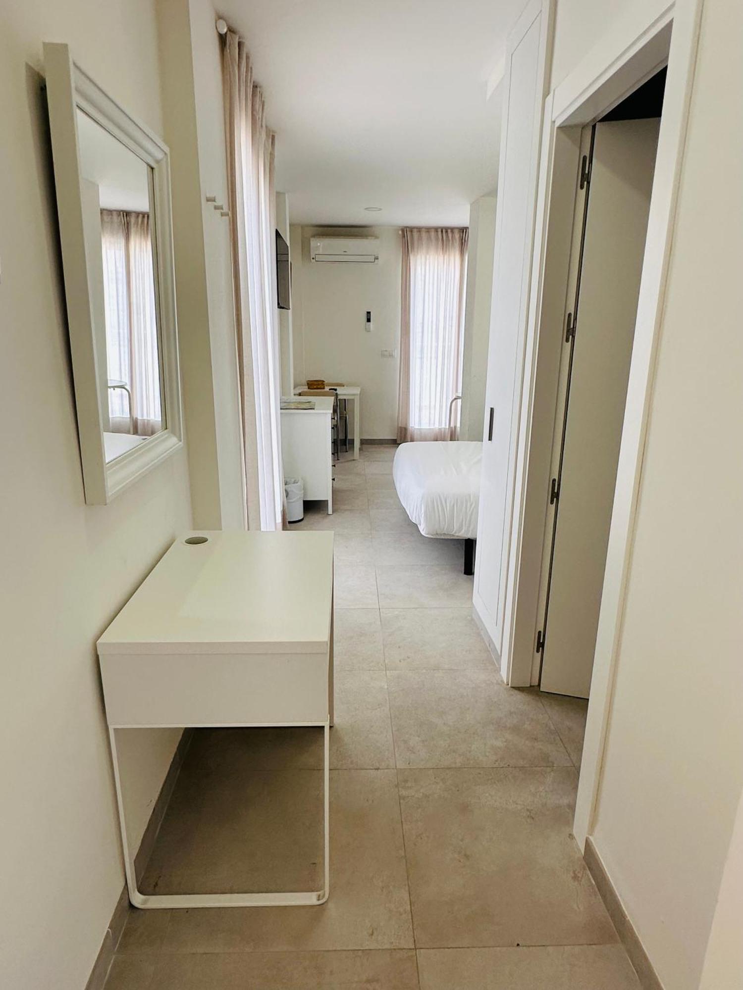 Apartamentos Turisticos Victoria Almunecar Luaran gambar